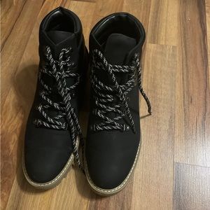 Universal Thread Boots, Black, Size 9, worn twice